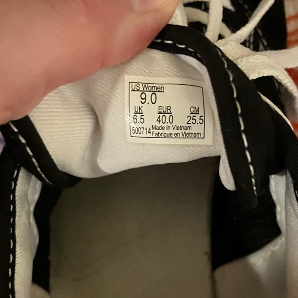 Vans Atwood Black and White Canvas Low Top Shoes Womens Size 9 - Picture 5 of 9